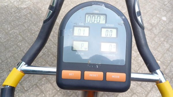 Bammoth hometrainer met hart ritme meter Te Huur - Afbeelding 4