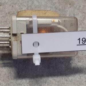 Kuhnke relais UF3 (box-206 item-197)